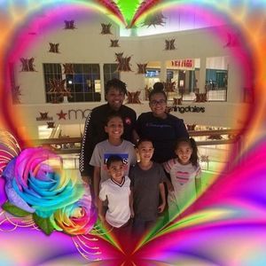 Meet your Posher, Gladys